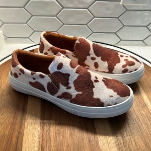 NEW Cow pattern sneakers from Matisse (8.5)
